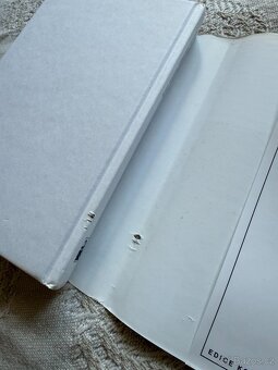 Brian Greene - Elegantní vesmír - 4