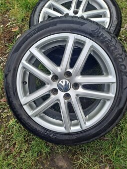 Alu kola 5x112 originál VW 235/45 R17 - 4