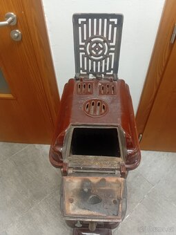 Prodám starožitná litinová Kamna - 4