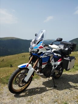 Honda Afrika adventure 1000 Manuál - 4