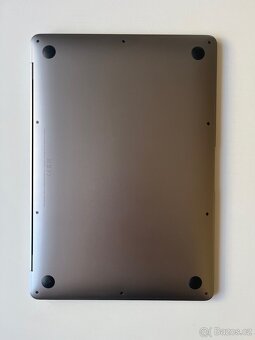 MacBook Air 13'' - M1 / 8 GB RAM / 256 GB - 4