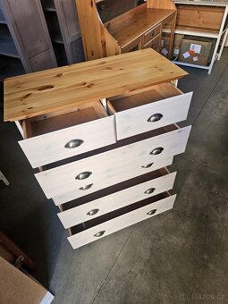 CELODŘEVĚNÁ KOMODA - 4