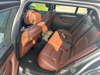 Bmw 5 523i(F11) - 4