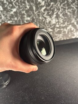 Canon RF 100-400mm f/5.6-8 IS USM - 4