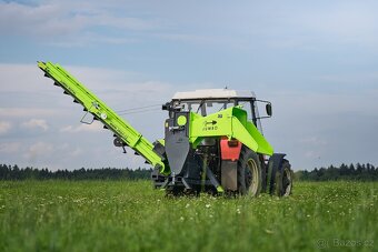 špalíkovač za traktor do 18cm s otočným dopravníkem - 4