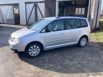 VW Touran 2.0 TDI DSG bouraný - 4
