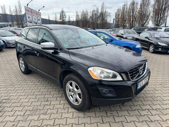 Volvo XC60 4X4 2,4D 136 KW MANUÁL - 4