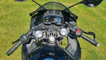 Yamaha YZF - R 125 - 4