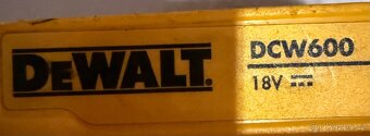 Dewalt aku ohranovaci freza DCW600 - 4