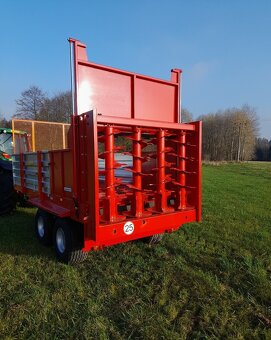 Prodám rozmetadlo 10 a 8t - 4
