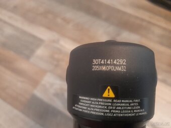 Tlumič RockShox Deluxe + RC. - 4