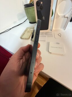 iPhone 13 mini 128GB Midnight - prodáno - 4