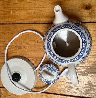 Rychlovarná konvice Sencor SWK 7001 - 4