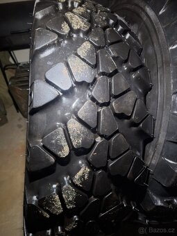 Pneu TYREX 425/85R21 - 4