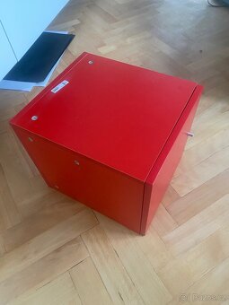 Ikea expedit červená skříňka - 4