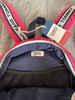 pěkný nový batoh Tommy Hilfiger - 4