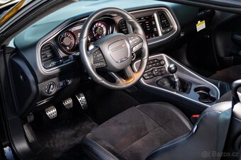 2022 Dodge Challenger R/T PLUS 5.7 V8 HEMI MANUÁL - 4