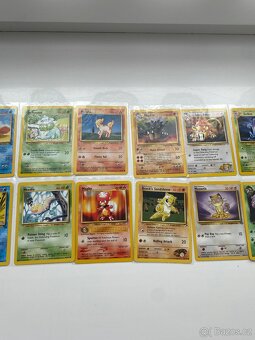 Pokémon Karty - 4