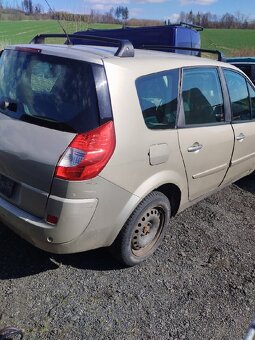 Renault Scénic 1.9dci96kw - 4
