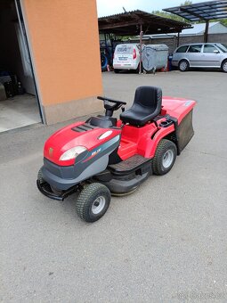 Traktor sekačka na trávu XDC 140 - 4