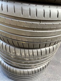 Letní Pneumatiky Michelin PILOT SPORT4 235/40/19 - 4