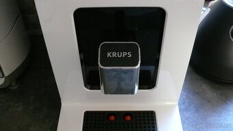 automatický kávovar Krups - 4