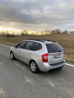 Ki carens 2.0 crdi 103 kW - 4