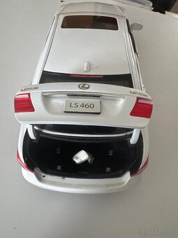 Prodám Lexus LS 460 - 4