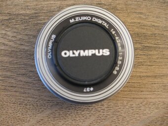 Olympus M.ZUIKO 14-42 mm f/3,5-5,6 EZ-M1442EZ Pancake - 4