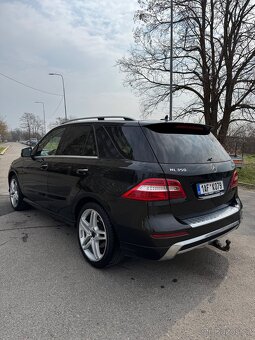 Mercedes ml 350 AMG 4matic - 4