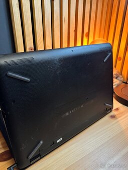 HP 15-rb021nc - 4