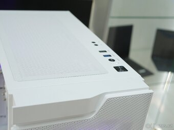 Herní PC - Ryzen 7 5800X / 16GB/ 500GB / RX 6700 XT 12GB - 4