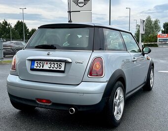 Mini Cooper One R56 - 4
