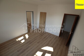Pronájem bytu 2+KK 55,4 m2 v Břeclavi - Ch.N.Vsi, byt 2+KK 5 - 4
