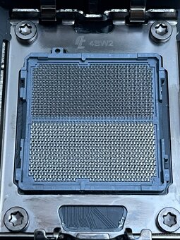 ASROCK X870E Taichi///Socket AM5 // Funkční,záruka - 4