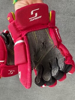 Prodám hokejové rukavice Bauer Supreme MACH YTH 9" - 4