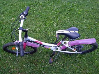 Krásné dívčí kolo 20" i s helmou - 4