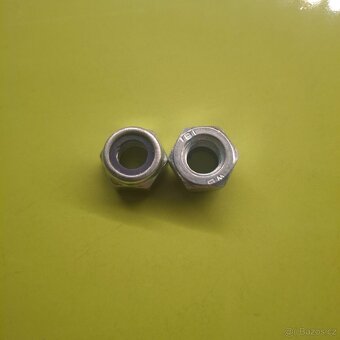 Šroub pozinkovaný 8 x 20 mm - 4