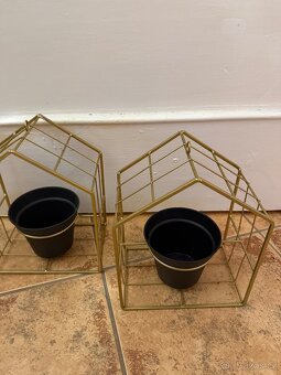 Květináč na rostliny - 4