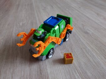 Tlapková patrola auta - 4