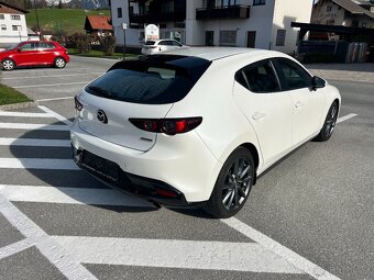 ► MAZDA 3 2.0i 90KW G122 SKYACTIV SPORTS BOSE-LED-ACC-KAMERA - 4