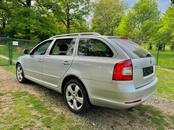 Škoda Octavia 1.6TDI 77kw Elegance 219 000km - 4