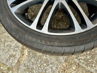 Alu kola Škoda + 4 letní pneu - 4