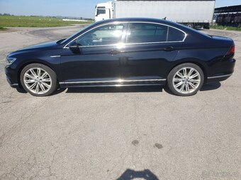 Volkswagen Passat 2.0 BiTDi 4Motion DSG R-Line - 4