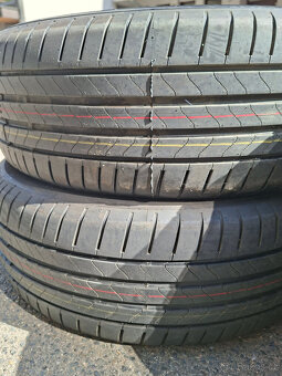 Prodám letní pneu Bridgestone TURANZA 6 205/55 R17 95V - 4