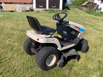 Zahradní traktor Iseki SL 14 Hydro - 4