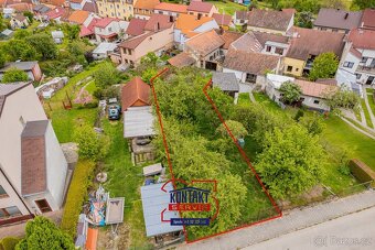 Prostorný rodinný dům 3+kk s větší zahradou v Trhových Svine - 4