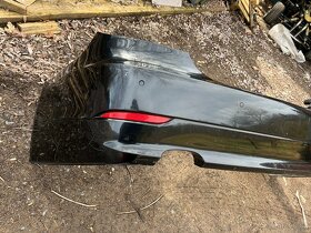 Prodám zadní nárazník se senzory na BMW E60 - 4