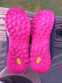 Dívčí celoroční outdoorová obuv Brütting vel. 32 - 4