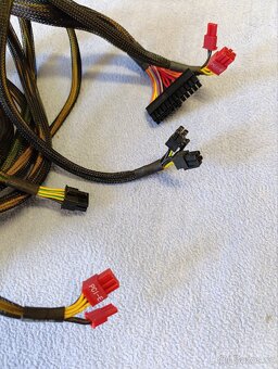 Napájecí zdroj Chieftec A-135 series 550-1000W - 4